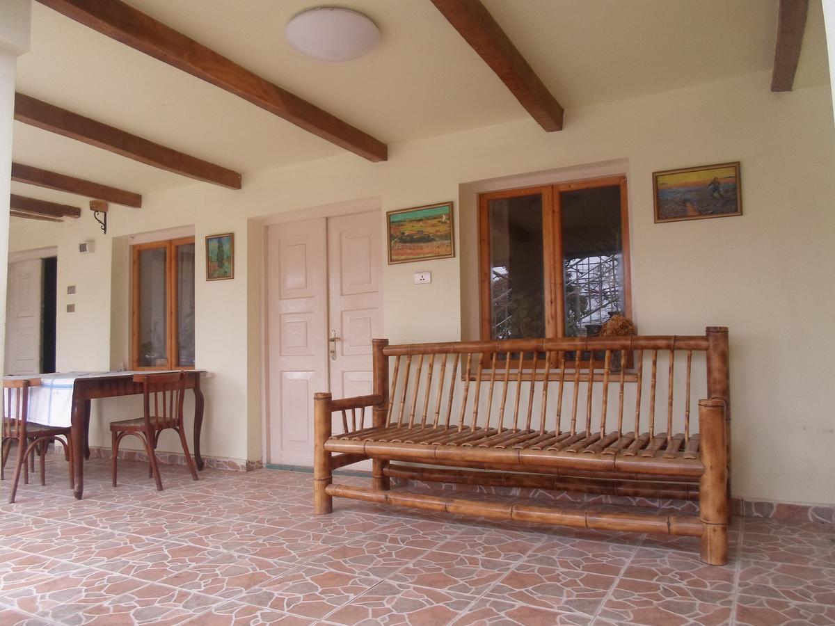 Guesthouse Aisi In Lagodekhi Exterior photo